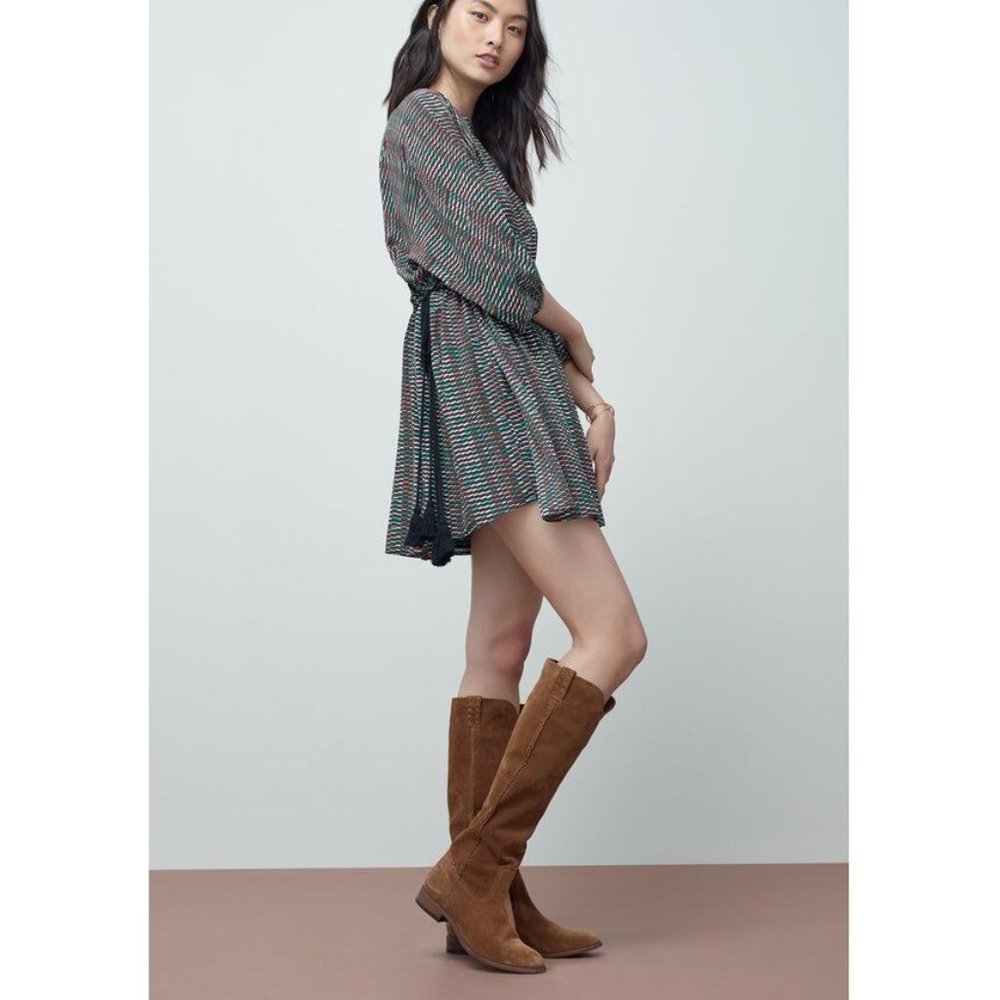 NEW  FRYE Cara Tall Women Round Toe Suede Knee High Boot